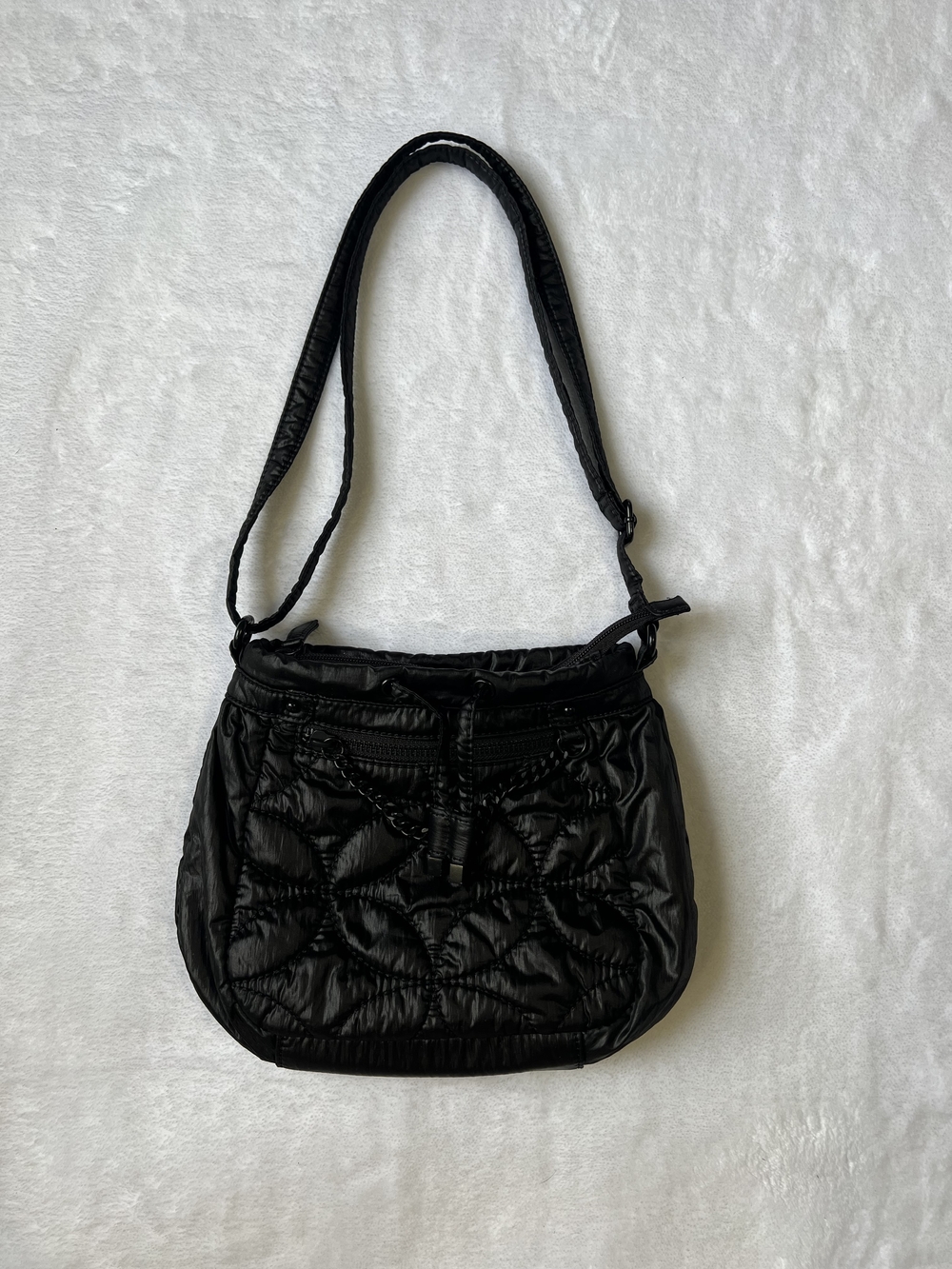 Kenneth Cole Reaction Black Quilted Nylon Crossbody Bag Adjustable Strap Puffer